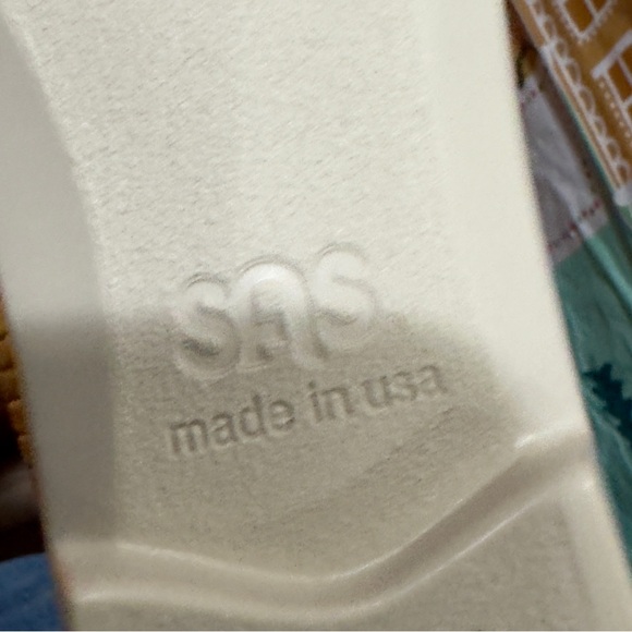 SAS Women's Maui wheat size 10 flats brand new with box;tri-pad comfort - Picture 11 of 13